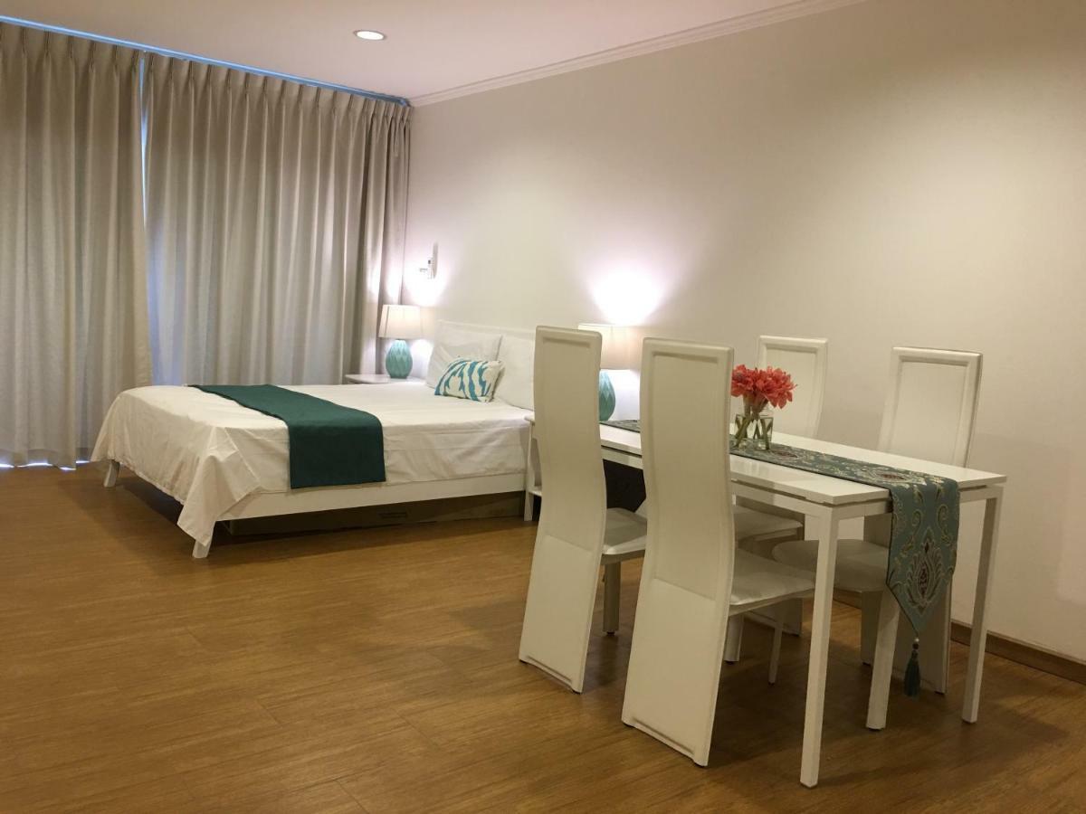 Baan Klang Condo Hotel HHQ Exteriör bild